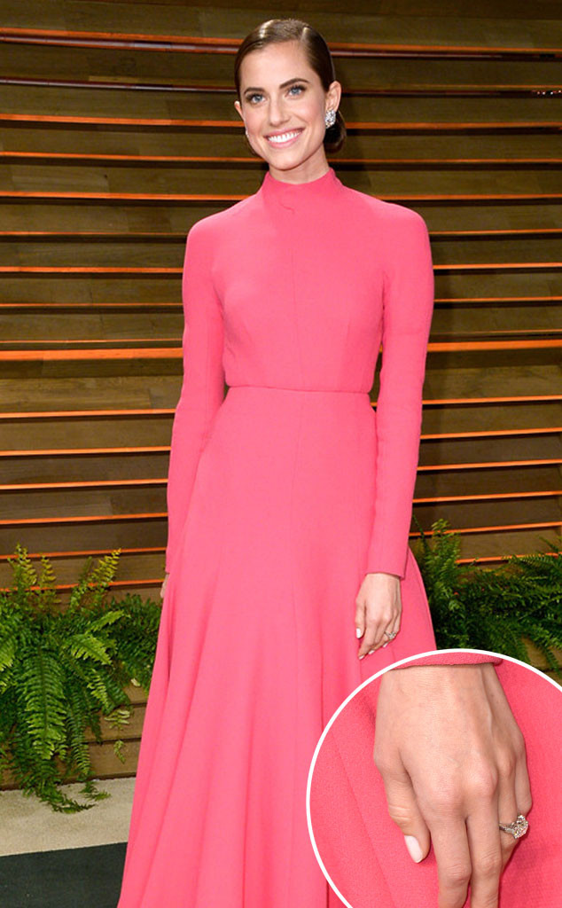 Allison Williams, Vanity Fair Oscar Party, Ring Allison Williams, Vanity Fair Oscar Party, Ring